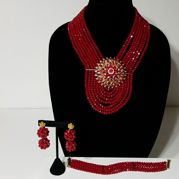 Red 3 piece Jewelry ( necklace,bracelet & earrings - Picture 3 of 8